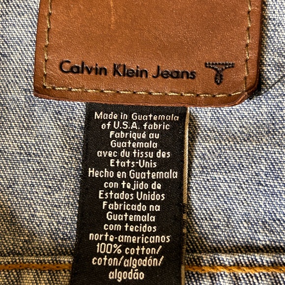 Calvin Klein Jeans Women’s Classic Denim Sandblast Jacket Size XL. - Picture 4 of 9